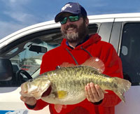 First 2017 Toyota ShareLunker collected at Marine Creek Lake