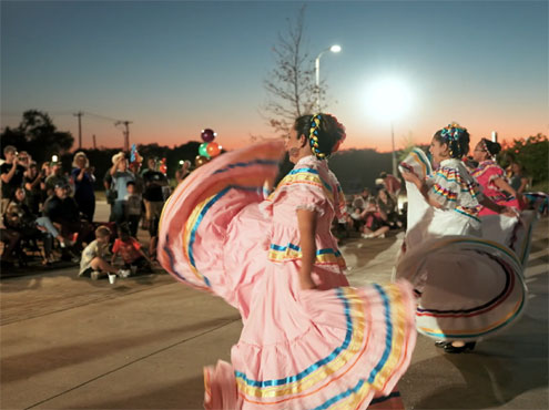 Arizona Cardinals unveil their calendar in true Mexican style