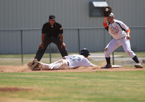 Mickey Mantle's son addresses crowd at opening ceremony of Mickey Mantle  World Series in McKinney - North Texas e-News